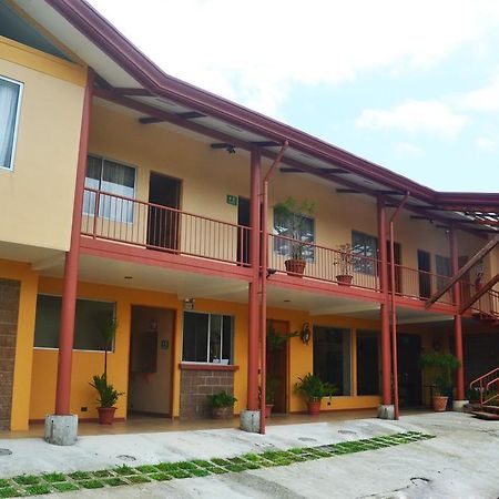 Hotel La Villa Quesada  Экстерьер фото