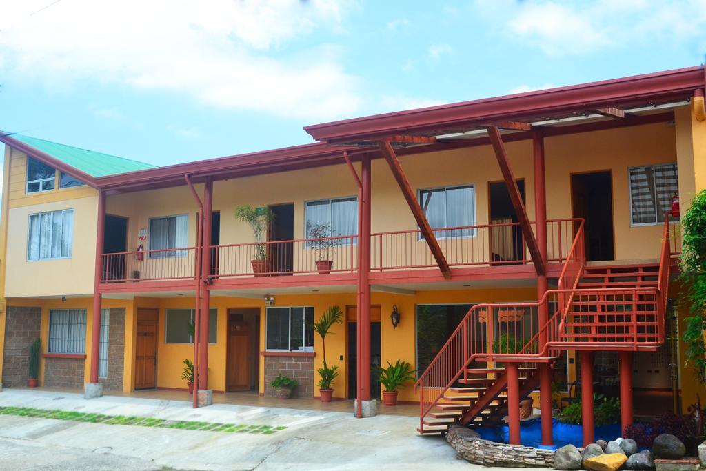 Hotel La Villa Quesada  Экстерьер фото