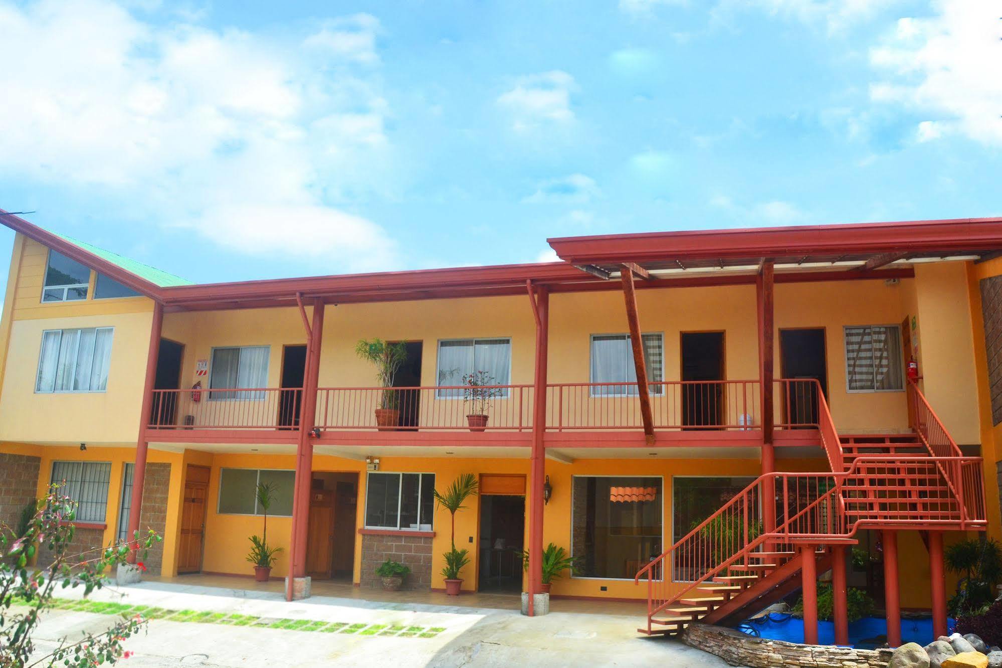 Hotel La Villa Quesada  Экстерьер фото